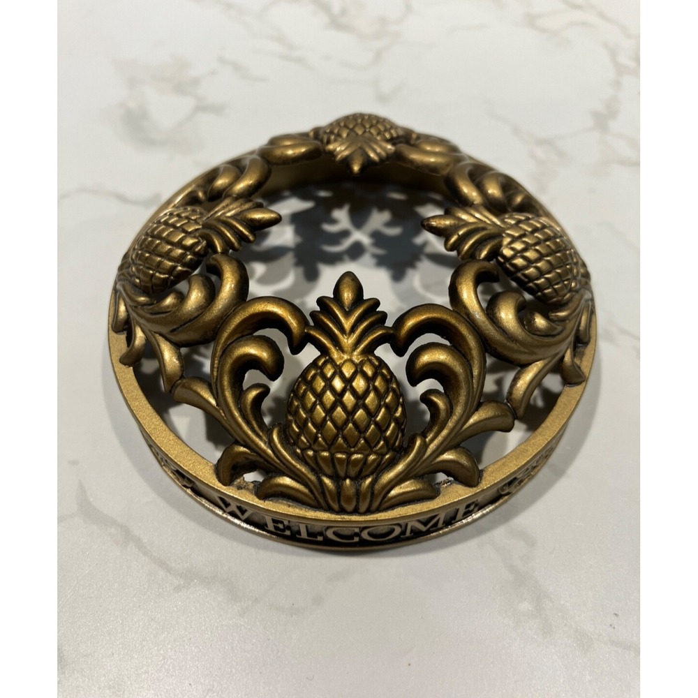 Yankee Candle Jar Topper Illuma-Lid 4" Gold Tone Pineapple "Welcome"